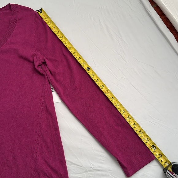 H by Halston magenta high-low scoop neck long sleeve sweater M - Picture 10 of 10